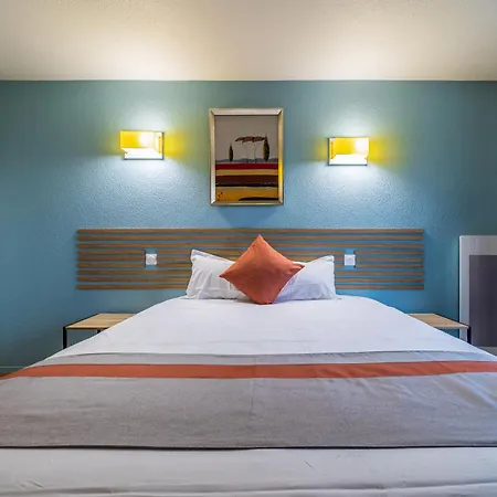 Serenity Aparthotel, La Defense - Eiffel Tower View - 5 Min Walk To Subway Courbevoie Exterior foto