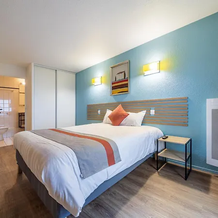 Serenity Aparthotel, La Defense - Eiffel Tower View - 5 Min Walk To Subway Courbevoie Exterior foto